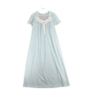 Miss Elaine Medium Vintage Maxi Nightgown Lace Vintage Coquette Gradmacore